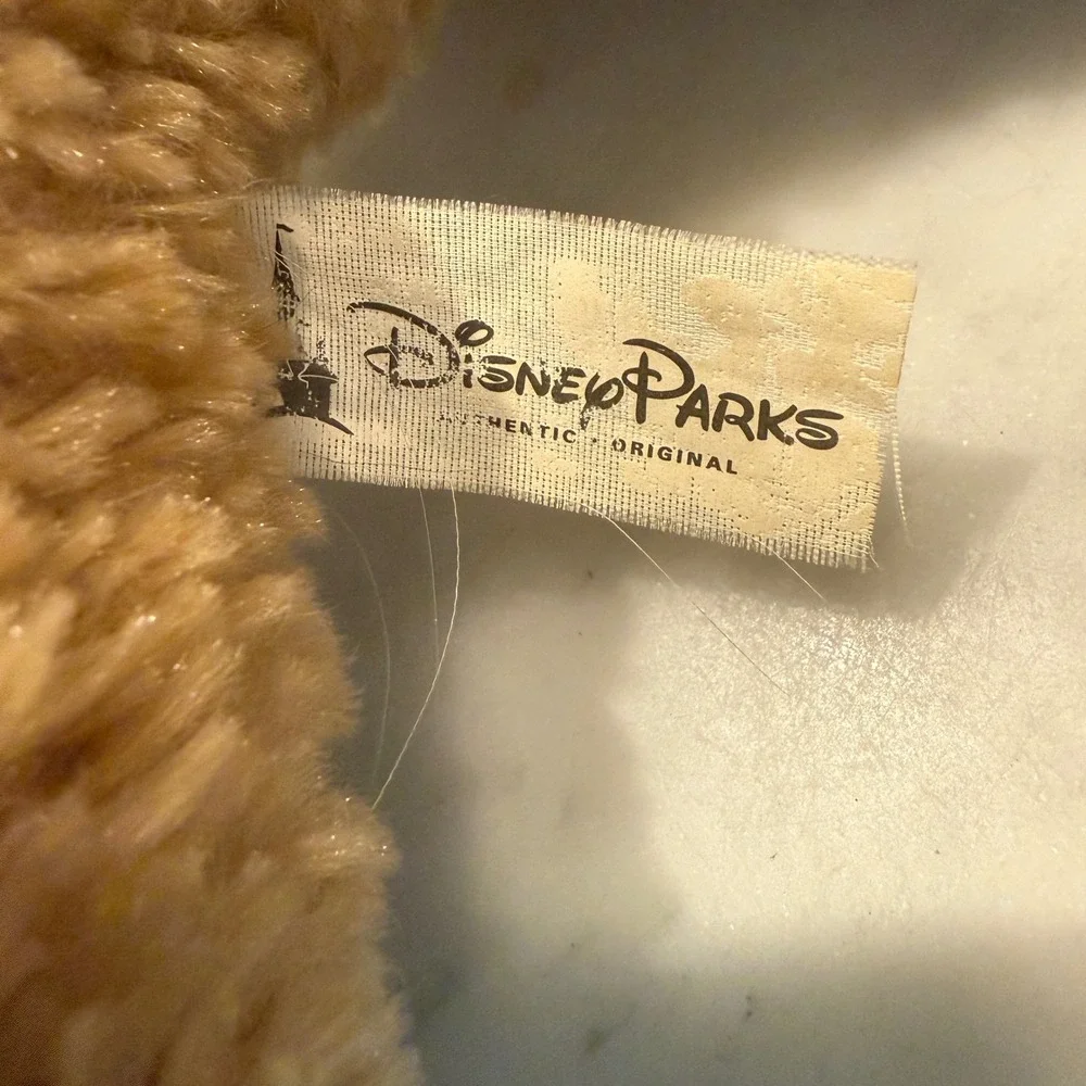 Preowned Disney Parks‎ Duffy the Disney Bear plush with original tag attached